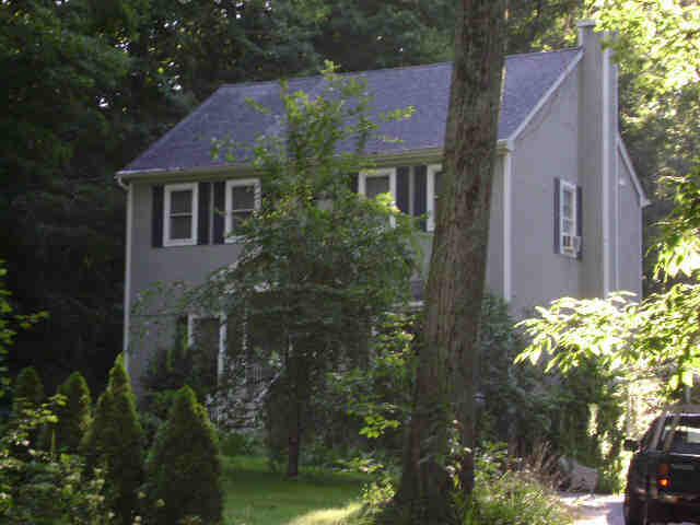 Building photograph for 102 MAIN ST N